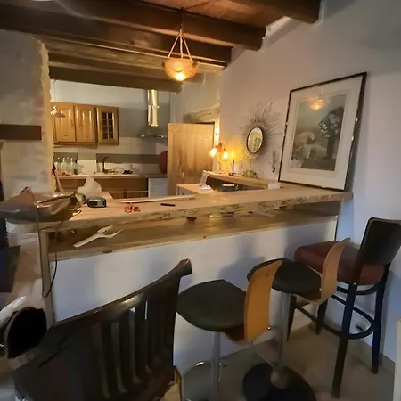 La Grange Des Zarts Holiday home Champagne-le-Sec